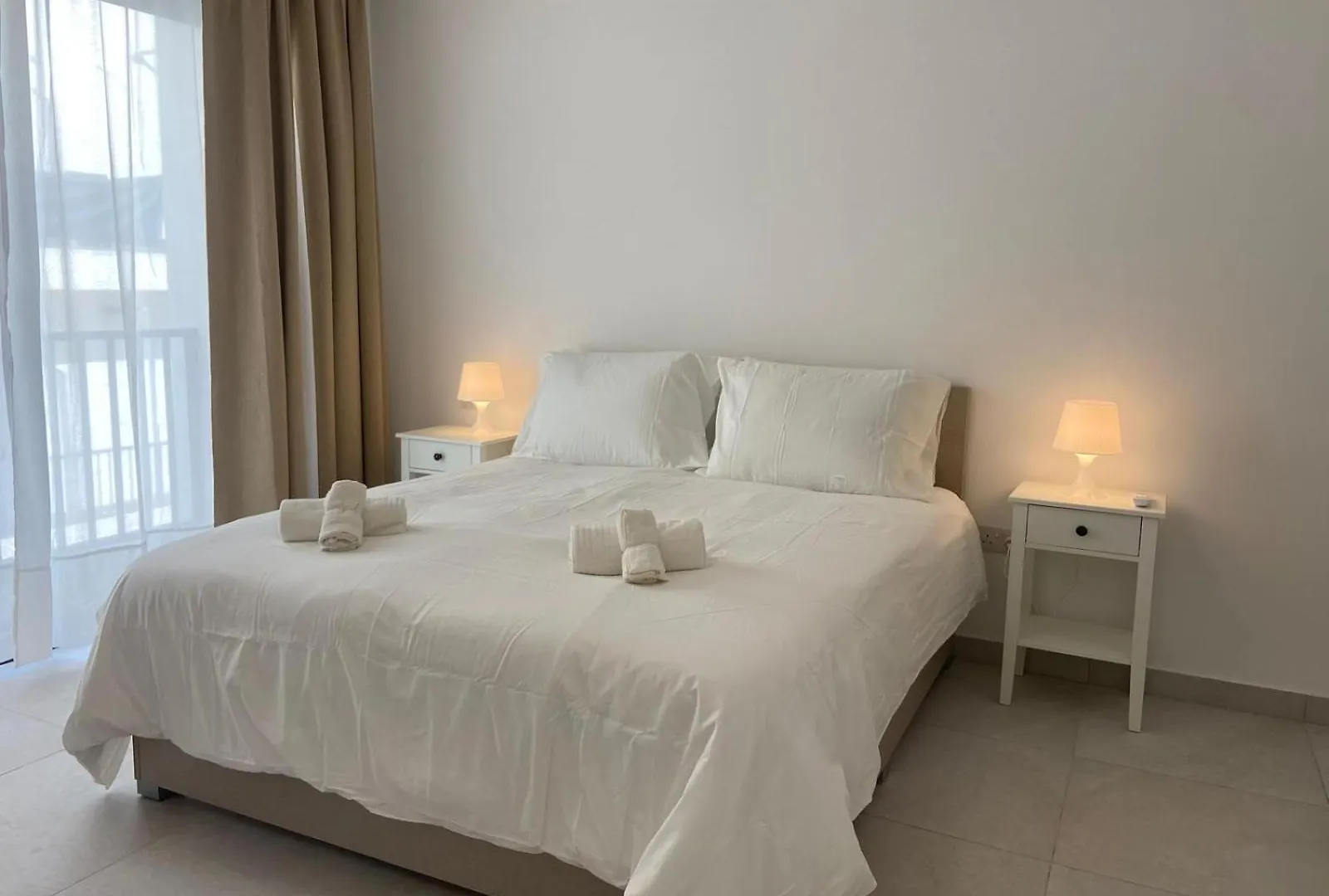 Daire Swieqi Malaika New Apt 2 With Courtyard Is-Swieqi